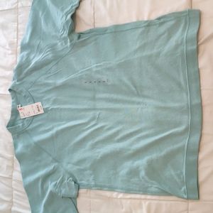 Uniqlo Raglan T Shirt
